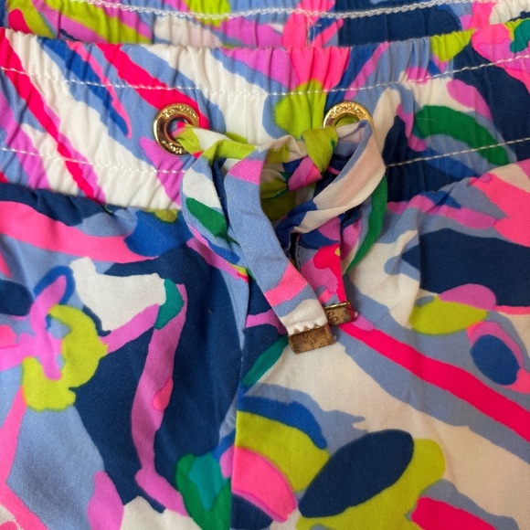 Lilly Pulitzer Katia Lounge Shorts Athletic Short Size Medium Havin a Blast Pink - Picture 2 of 8